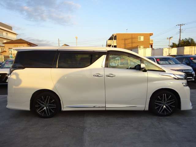 Toyota VELLFIRE 2015-08 188428-10