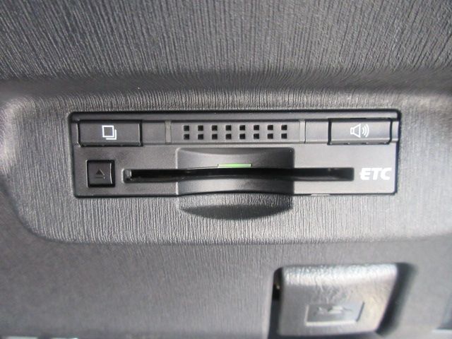 Toyota PRIUS 2014-09 18803-18