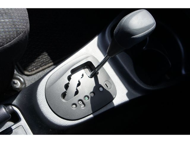 Toyota VITZ 2016-04 5573-13