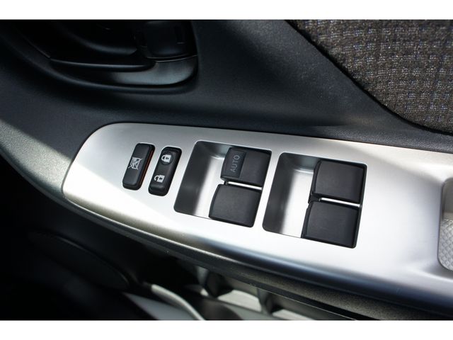 Toyota VITZ 2016-04 5573-16