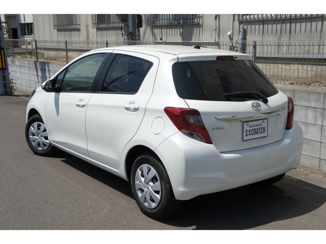 Toyota VITZ 2016-04 5573-2