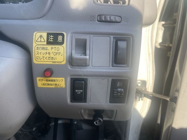 Hino DUTRO 2011-05 193203-19