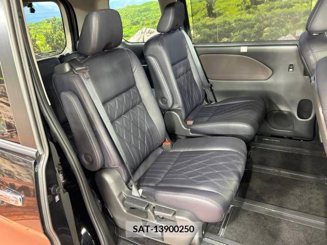 Nissan SERENA 2019-09 325057-10