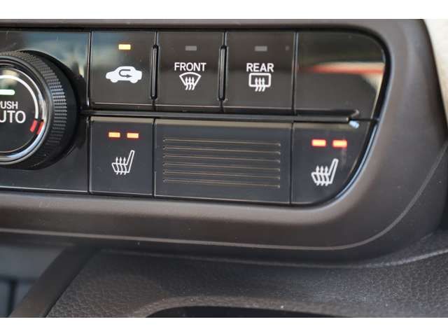 Honda N BOX 2021-03 193687-13