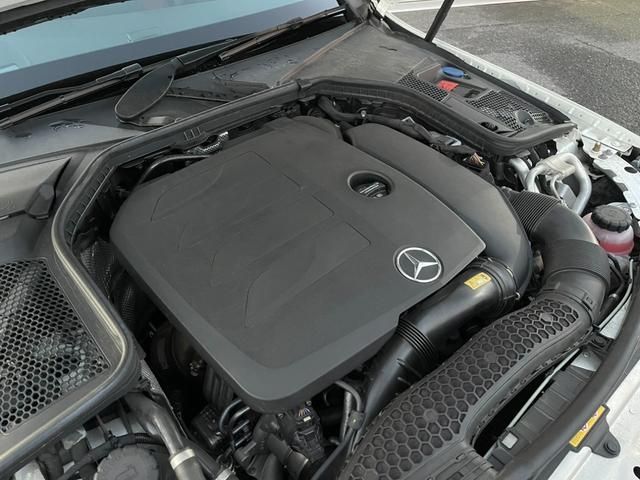 Mercedes Benz C-CLASS 2020-07 180942-17
