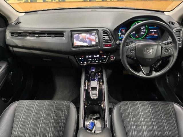 Honda VEZEL 2014-01 28765-1