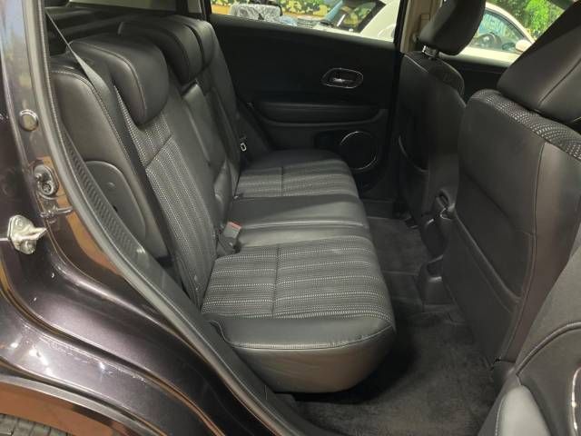 Honda VEZEL 2014-01 28765-9