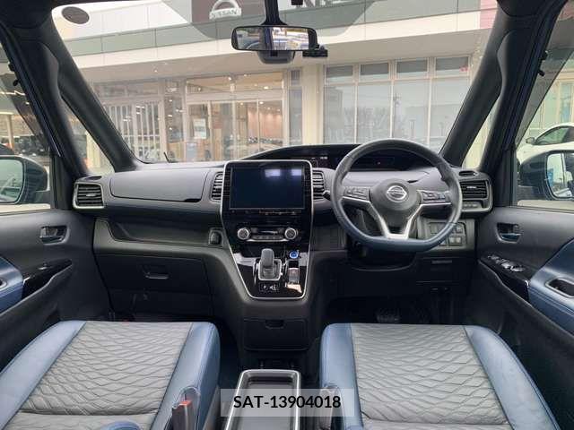 Nissan SERENA 2021-06 325101-2