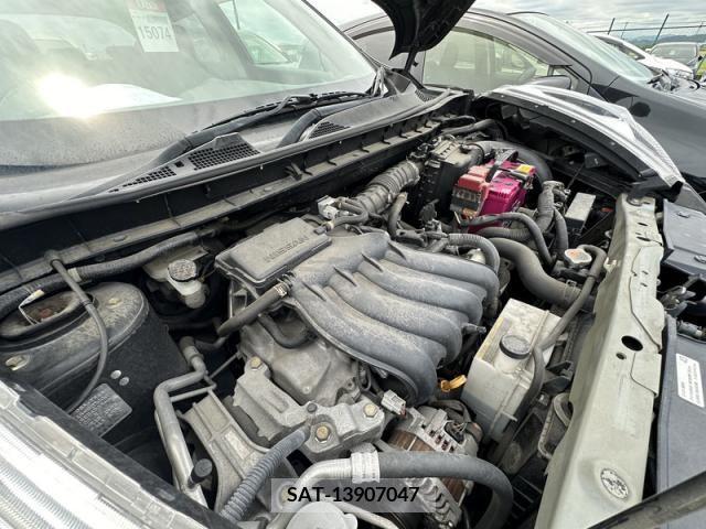 Nissan JUKE 2011-07 274059-12