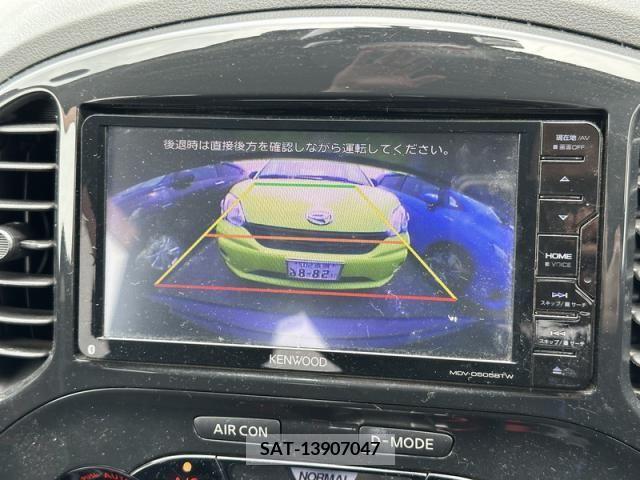Nissan JUKE 2011-07 274059-24