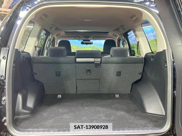 Toyota LAND CRUISER PRADO 2023-10 362378-10