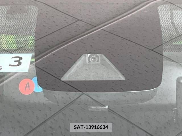 Toyota PRIUS 2021-03 281792-2