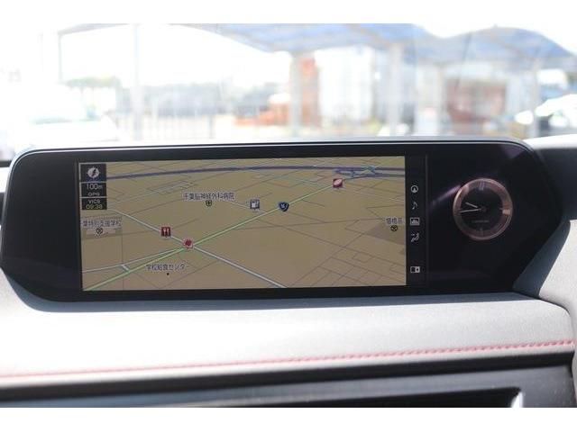 Lexus UX 2019-04 25266-13