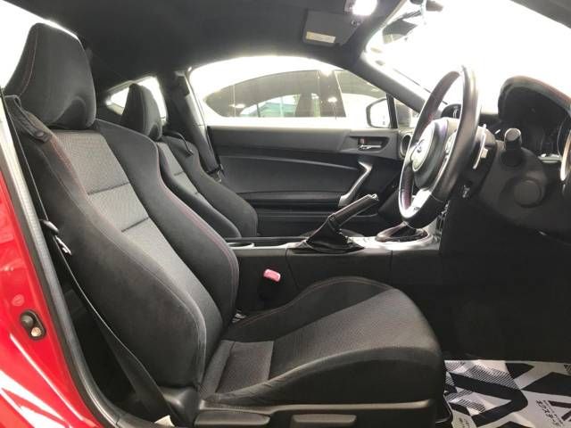 Subaru BRZ 2016-12 192761-10