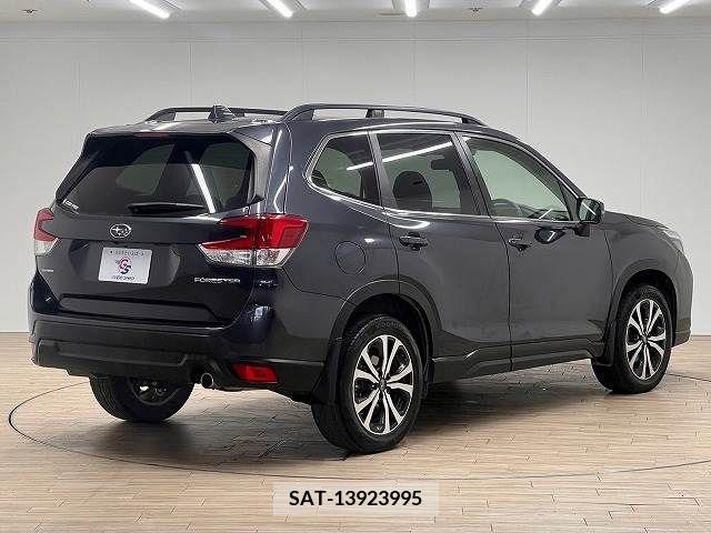 Subaru FORESTER 2019-07 270376-15