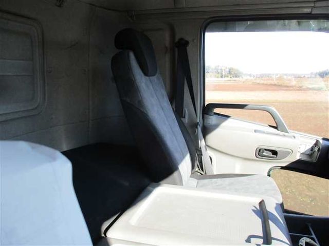 Nissan QUON 2011-03 1150-6