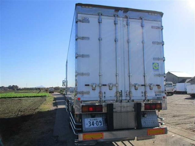 Nissan QUON 2011-03 1150-2