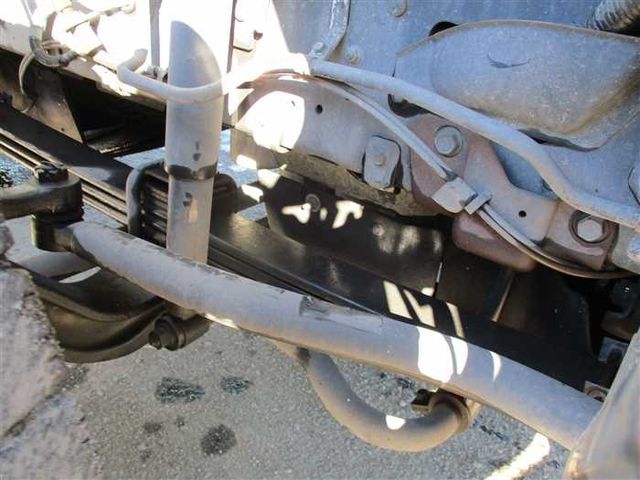 Nissan QUON 2011-03 1150-25