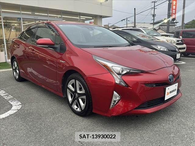 Toyota PRIUS 2016-07 283049-9