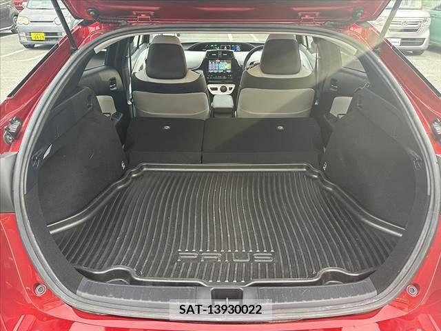 Toyota PRIUS 2016-07 283049-20