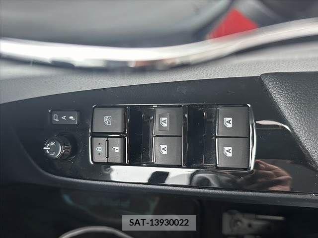 Toyota PRIUS 2016-07 283049-23