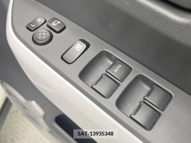 Suzuki HUSTLER 2017-12 253609-8