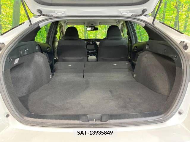 Toyota PRIUS 2021-03 336598-10