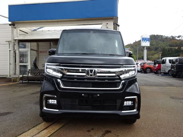 Honda N BOX CUSTOM 2023-09 196233-19