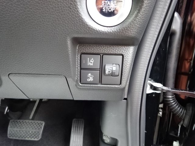 Honda N BOX CUSTOM 2023-09 196233-13