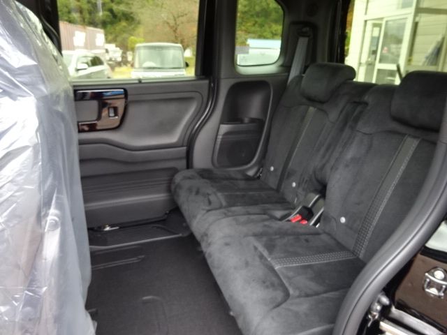 Honda N BOX CUSTOM 2023-09 196233-7