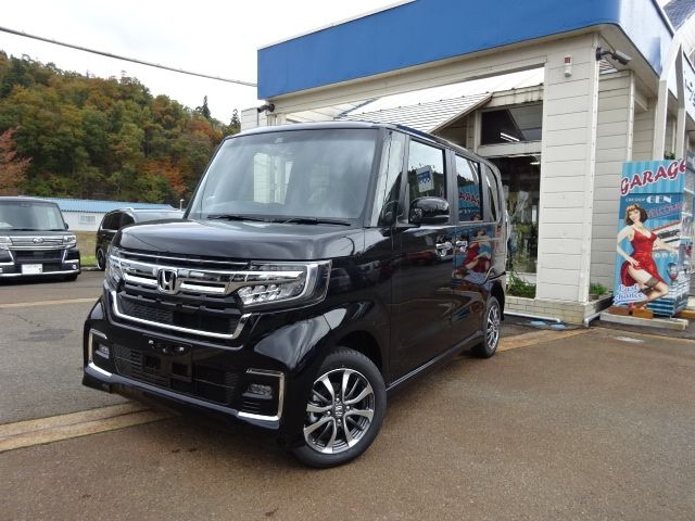 Honda N BOX CUSTOM 2023-09 196233-0