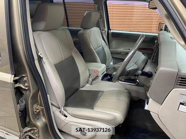 Jeep COMMANDER 2006-07 374058-3