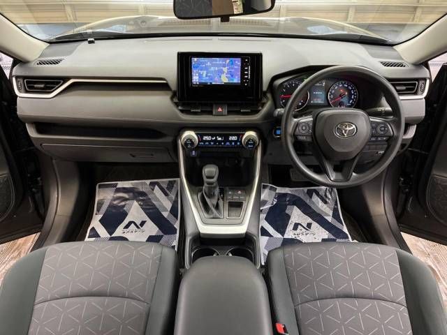 Toyota RAV4 2019-07 311-1