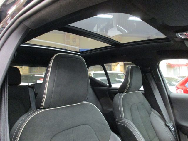 Volvo XC40 2021-09 14531-13