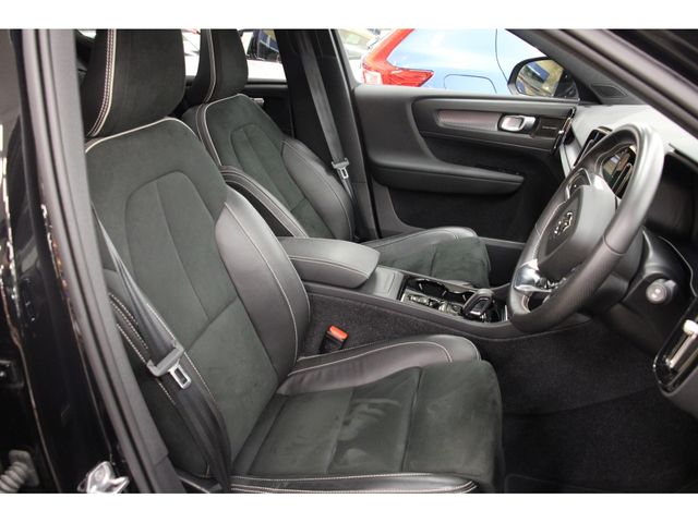 Volvo XC40 2021-09 14531-17