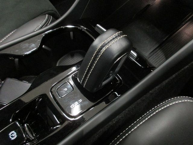 Volvo XC40 2021-09 14531-4