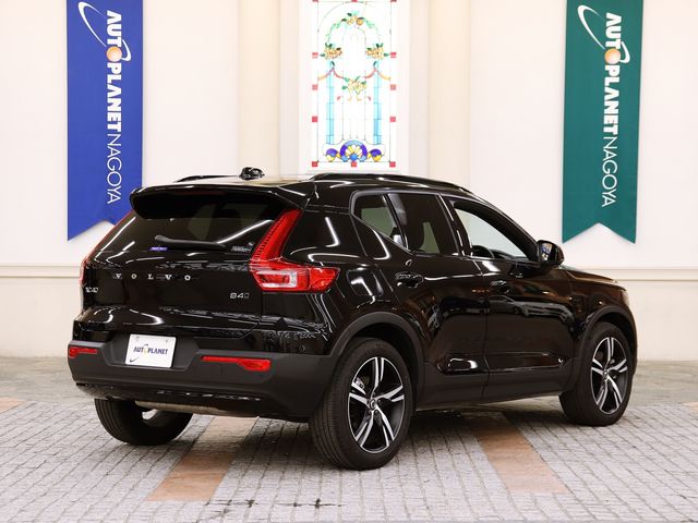 Volvo XC40 2021-09 14531-2