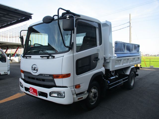 Nissan CONDOR 2017-08 9421-7