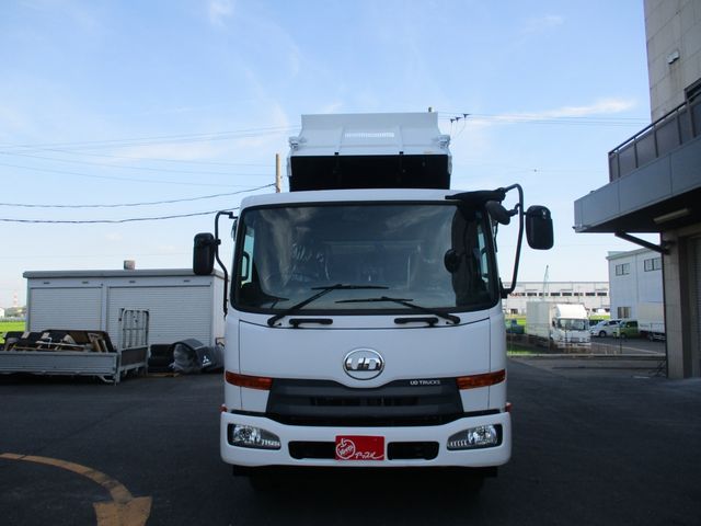 Nissan CONDOR 2017-08 9421-2