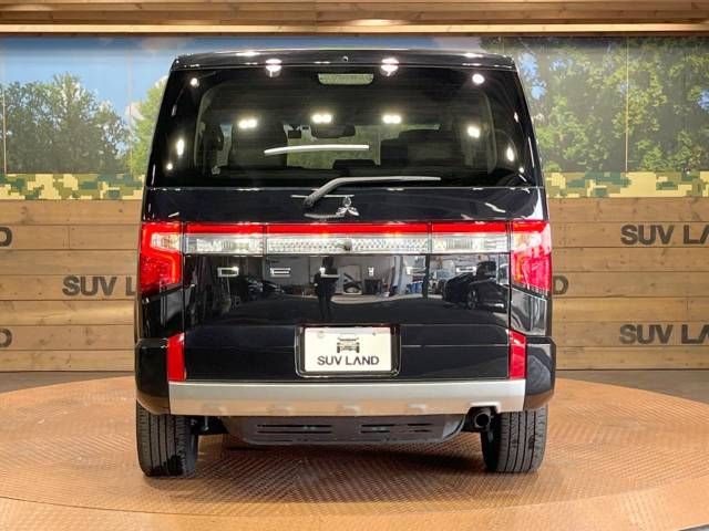 Mitsubishi DELICA D5 2022-05 196515-16