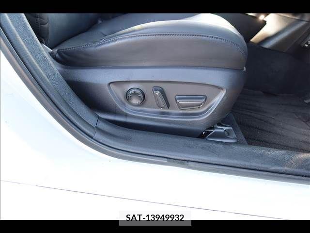 Toyota PRIUS 2019-04 393418-29