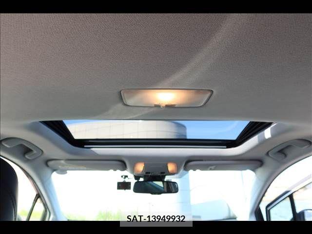 Toyota PRIUS 2019-04 393418-9