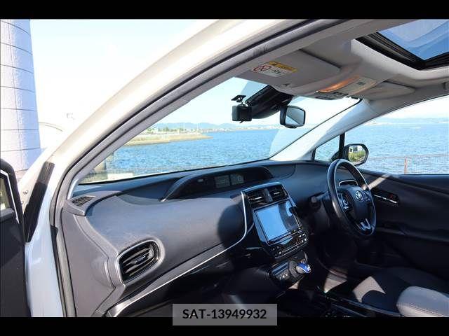Toyota PRIUS 2019-04 393418-18