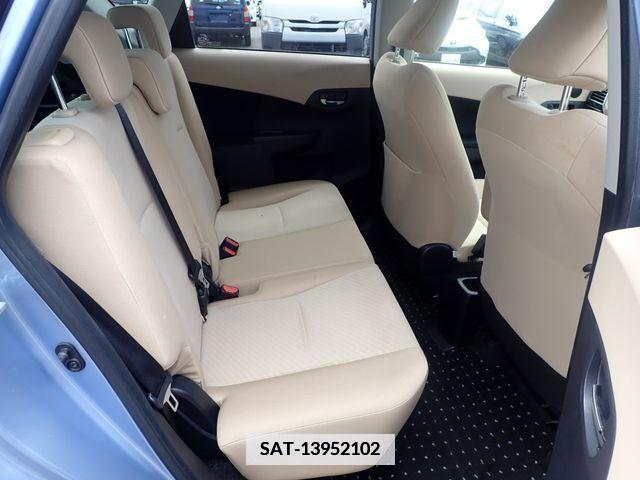Toyota RACTIS 2012-12 345023-22