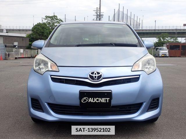 Toyota RACTIS 2012-12 345023-5