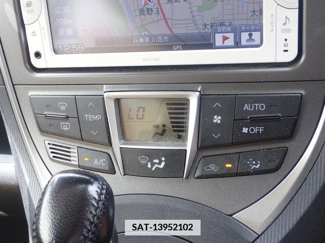 Toyota RACTIS 2012-12 345023-13