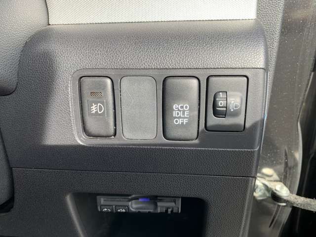 Daihatsu MOVE CONTE 2013-03 11524-11