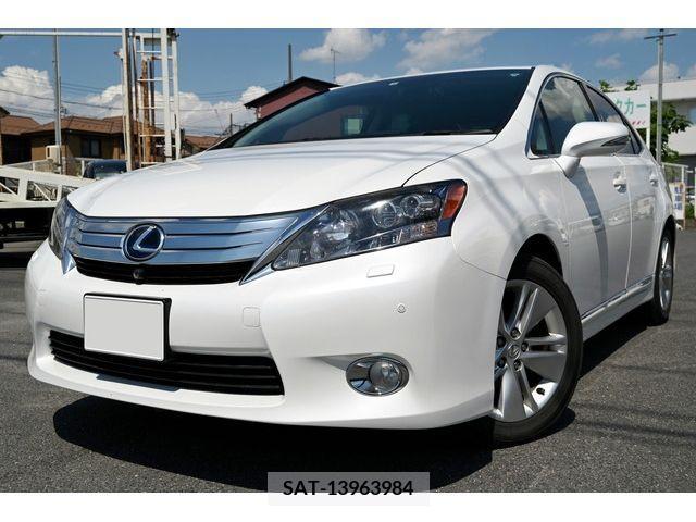Lexus HS 2012-06 354182-3