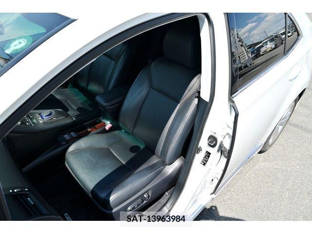 Lexus HS 2012-06 354182-12