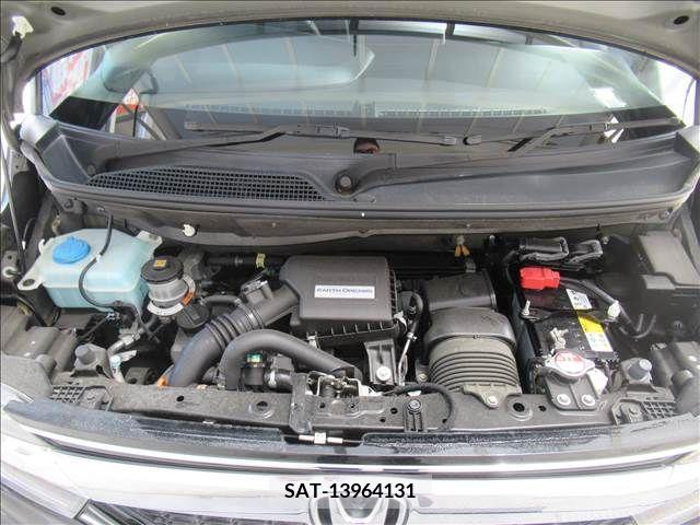 Honda N BOX CUSTOM 2018-04 337626-18